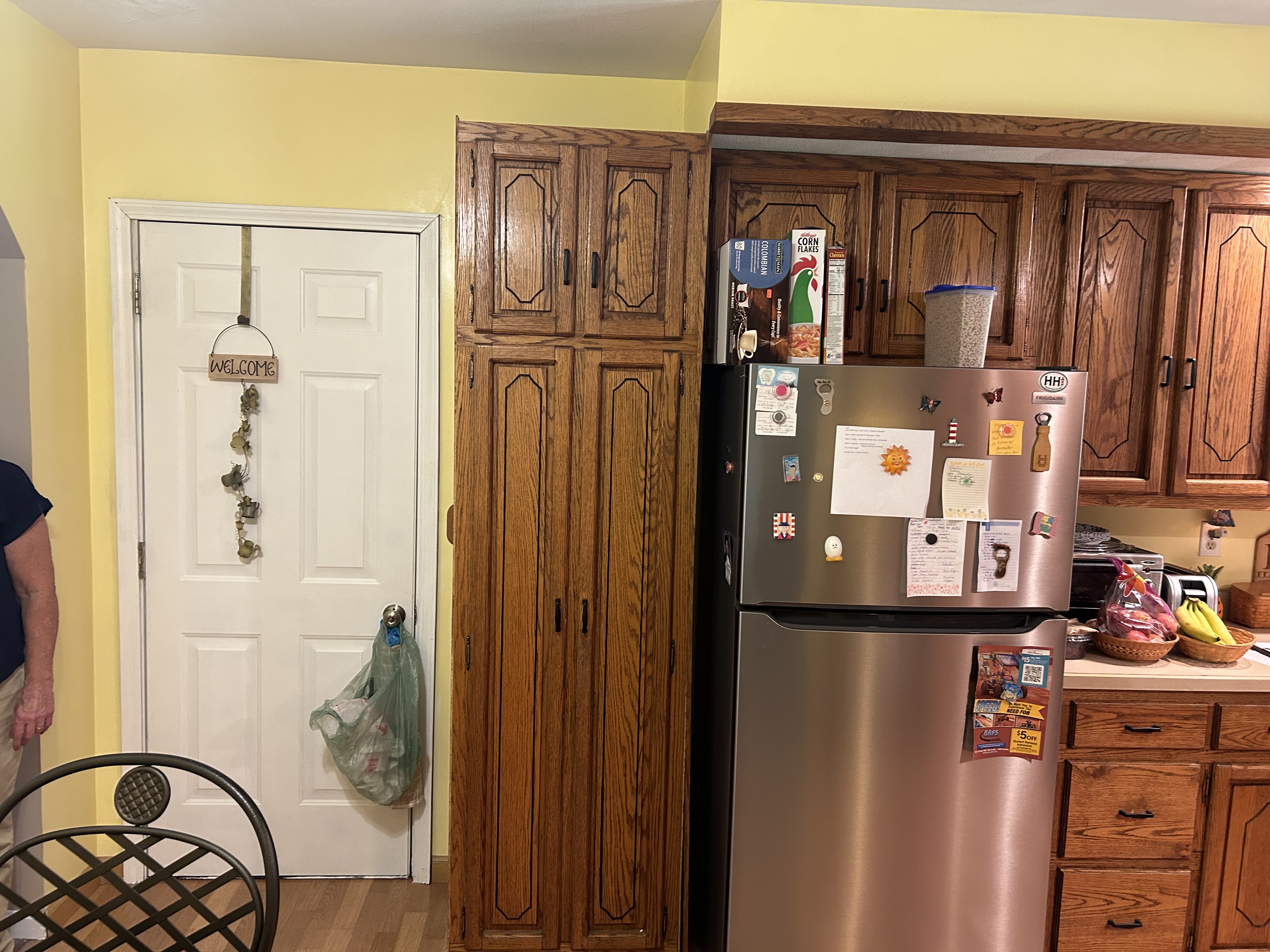 Elizabethtown - Hand Kitchen Before photo 4.jpeg